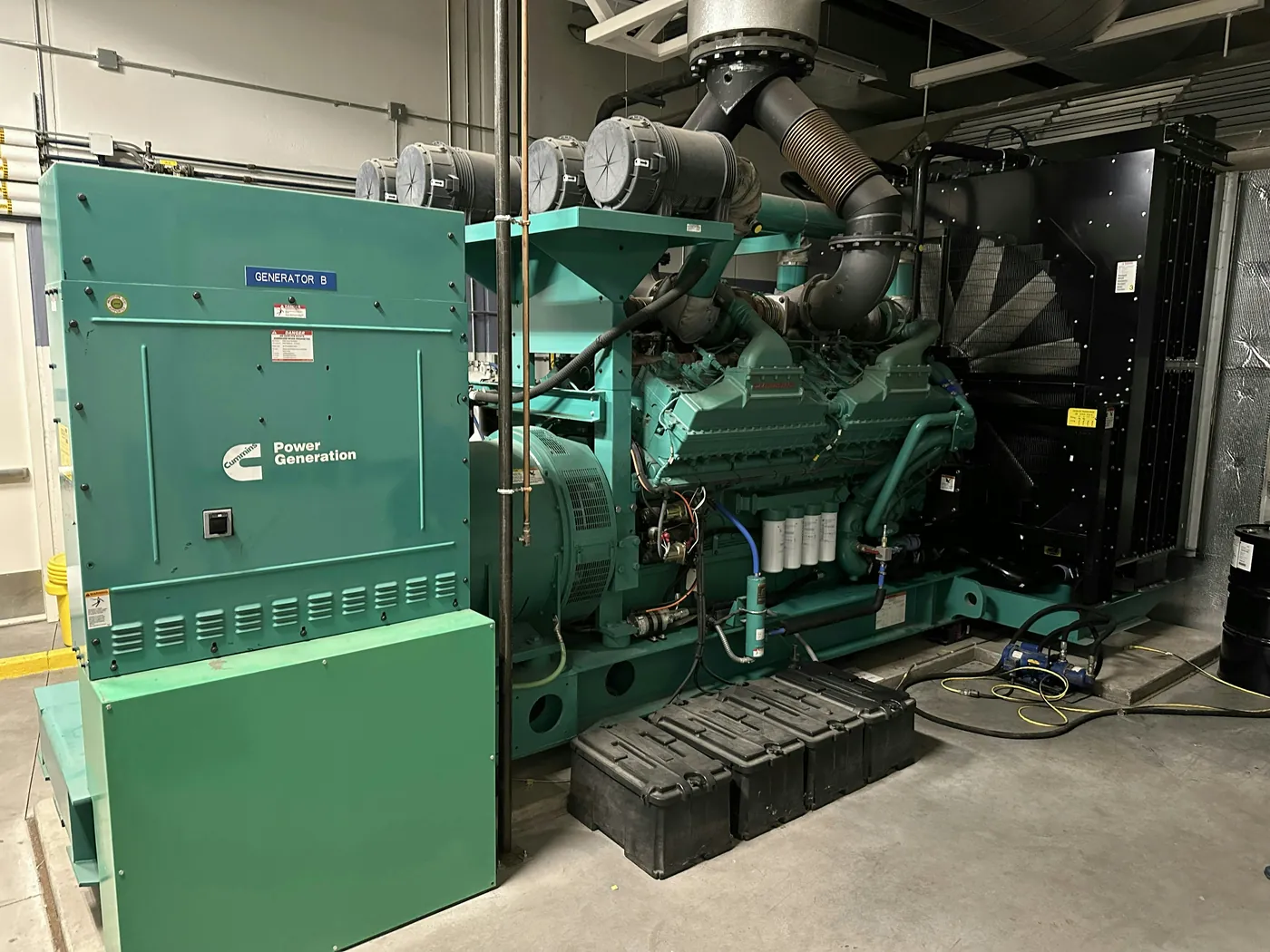 Diesel generator set installed in a plant room